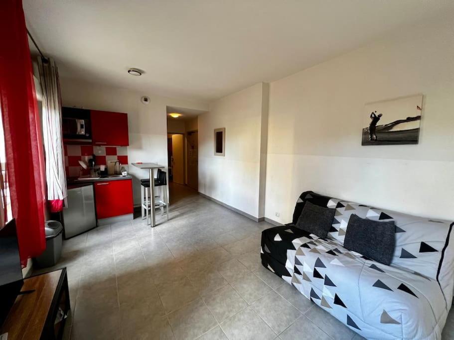 Apartament Le Sacramento Juvignac Zewnętrze zdjęcie